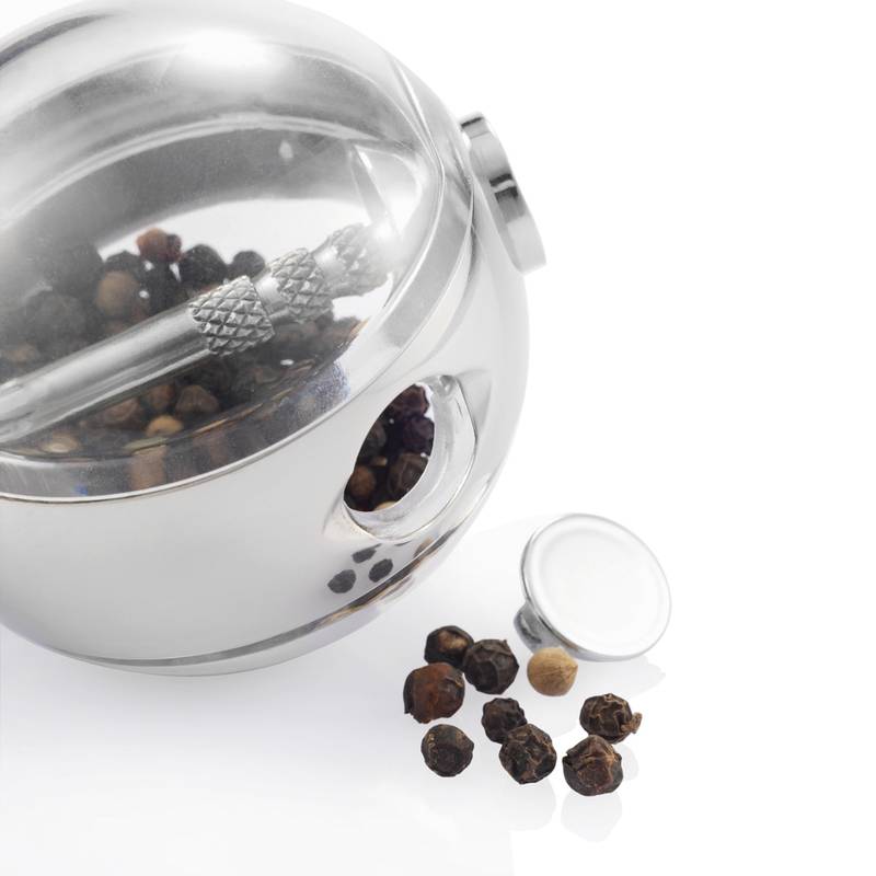 Solnička s koreničkou v stojane Solnička s koreničkou v stojane